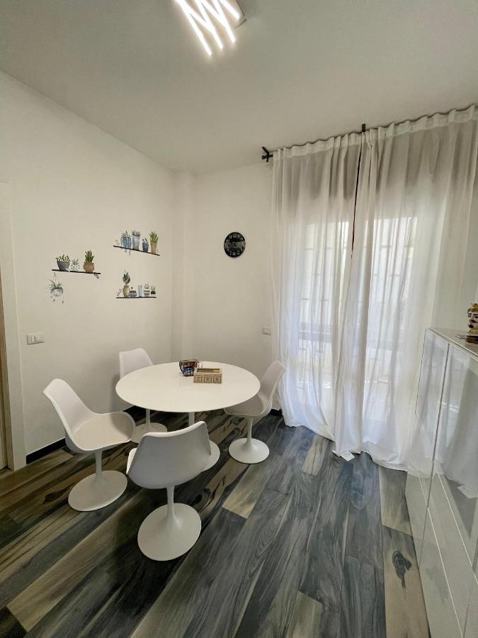 Aci Boutique Apartment Aci Trezza Exteriör bild